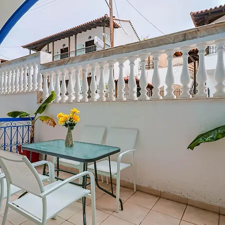 Aegean Blue Apartment *