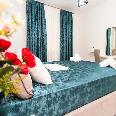 Aegean Blue ネオス・マルマラス